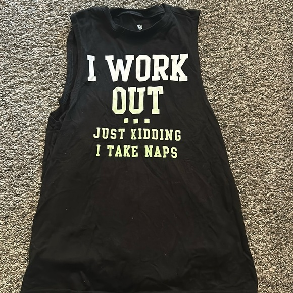 Women’s XS Tank - Picture 1 of 2